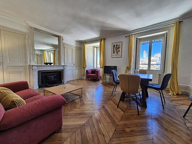 Appartement 3 chambres meublé avec ascenseur Lyon 1°