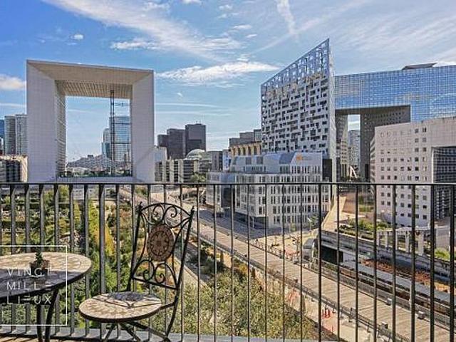 Appartement 3 chambres meublé avec garage, terrasse et ascenseur Nanterre 92000