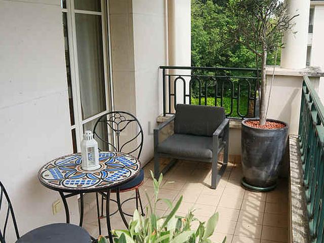 Appartement 3 chambres meublé avec garage, terrasse et ascenseur Saint Cloud 92210
