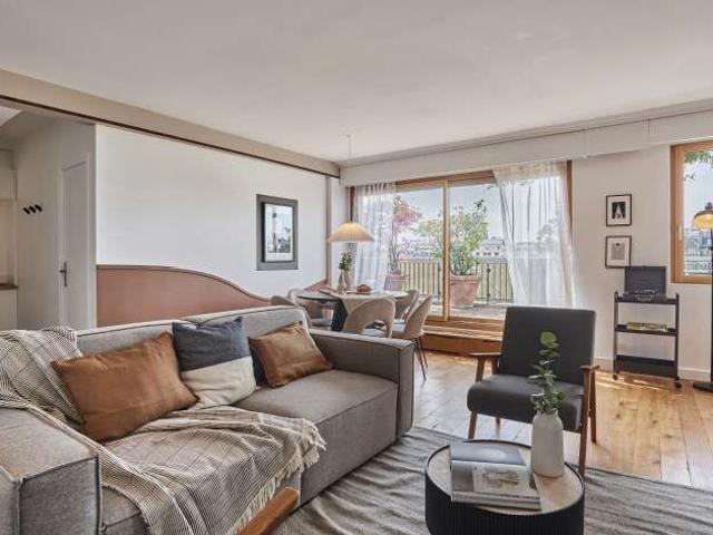 Appartement 3 chambres à louer à Auteuil Sud, Paris