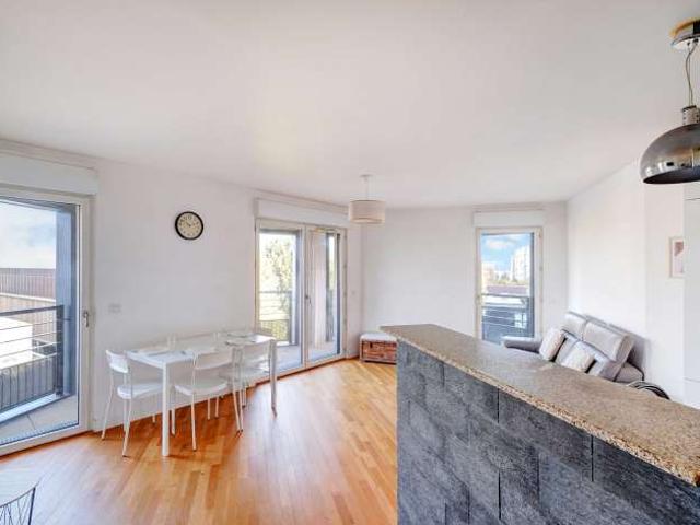 Appartement 3 chambres à louer à Issy les Moulineaux