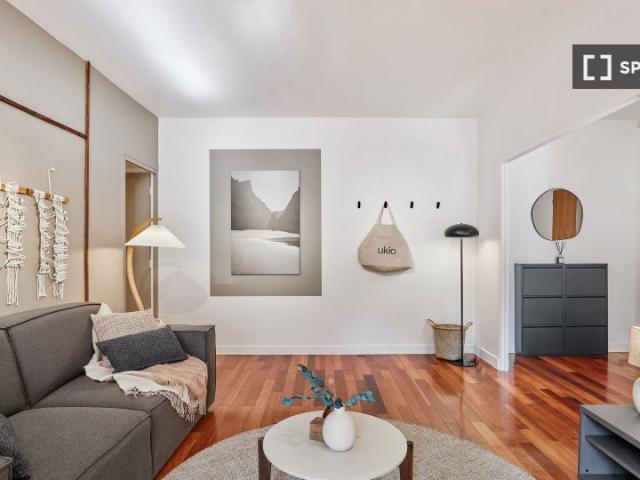 Appartement 3 chambres à louer à Muette Nord, Paris