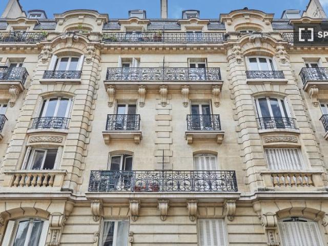 Appartement 3 chambres à louer à Muette Nord, Paris