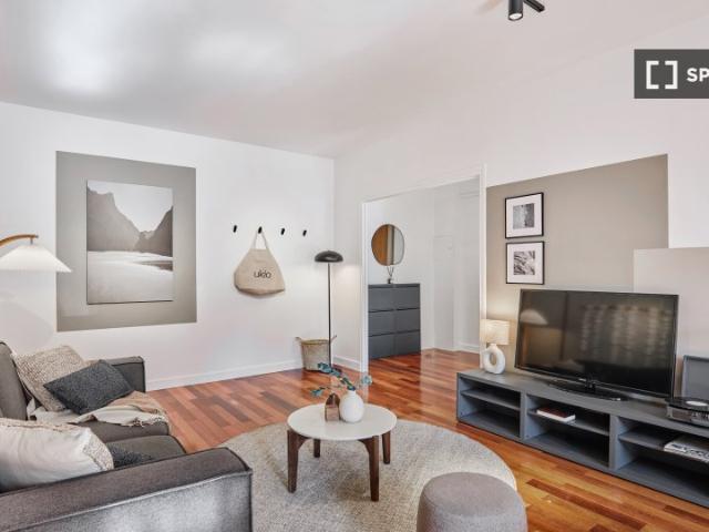 Appartement 3 chambres à louer à Muette Nord, Paris