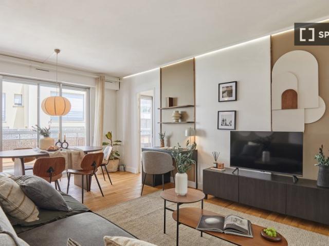 Appartement 3 chambres à louer à Muette Sud, Paris