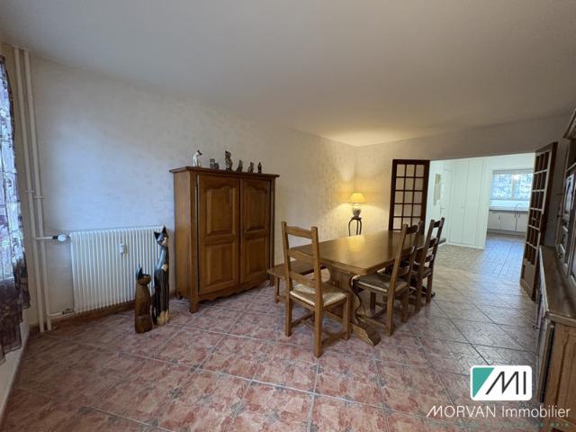 Appartement 3 chambres cave et parking centre ville