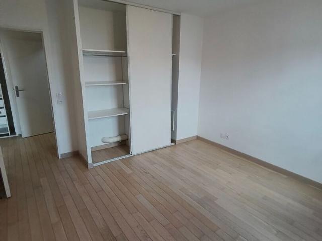 Appartement 3 pi�ce s 69 m2