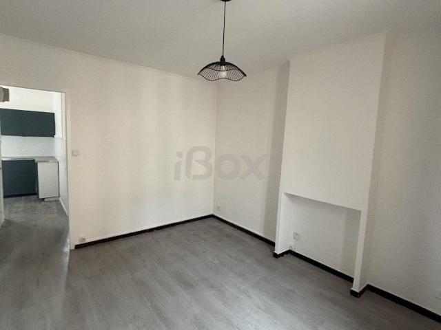 Appartement 3 pièce s 2 chambre s 41.76 m²