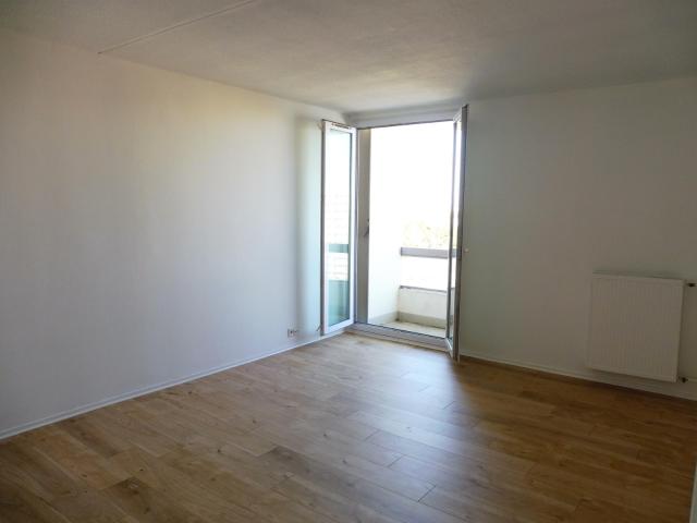 Appartement 3 pièce s 2 chambre s 60 m²