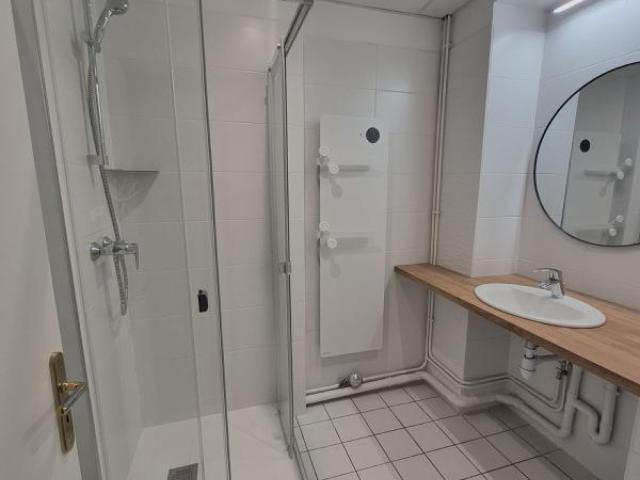 Appartement 3 pièce s 2 chambre s 65 m²
