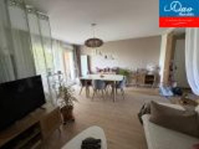 Appartement 3 pièce s 2 chambre s 70.5 m²