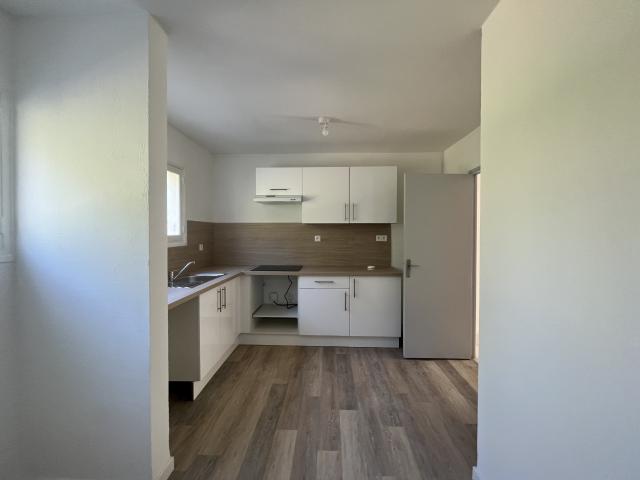 Appartement 3 pièce s 2 chambre s 70 m²