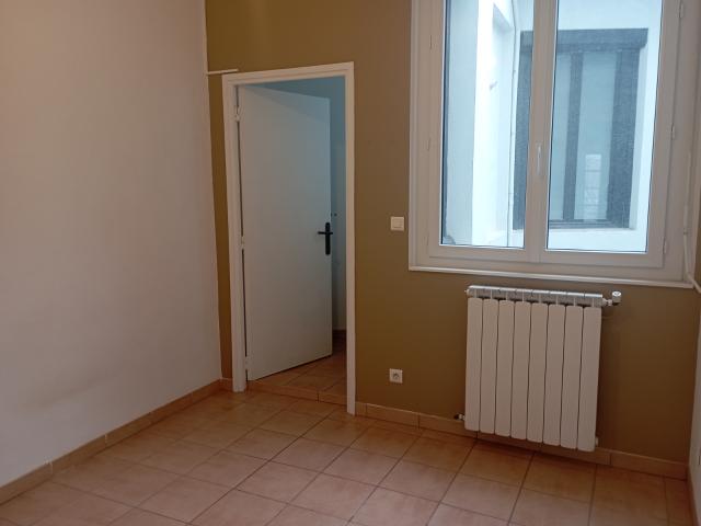 Appartement 3 pièce s 2 chambre s 76 m²