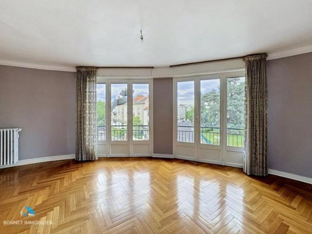 Appartement 3 pièce s 2 chambre s 76 m²