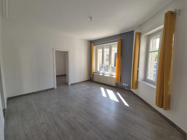 APPARTEMENT 3 pièce s 58m²