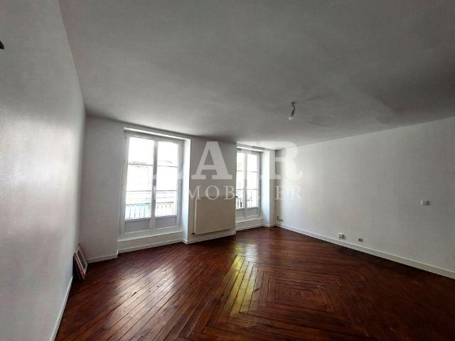 Appartement 3 pièce s 66 m2 réf: 14621