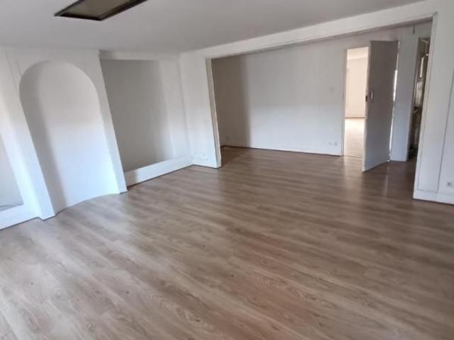 APPARTEMENT 3 pièce s 77m²