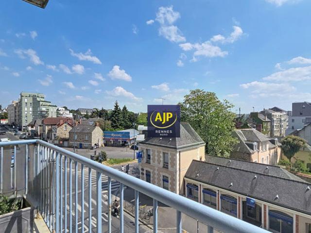 Appartement 3 pièce s 89 m2 avec balcon