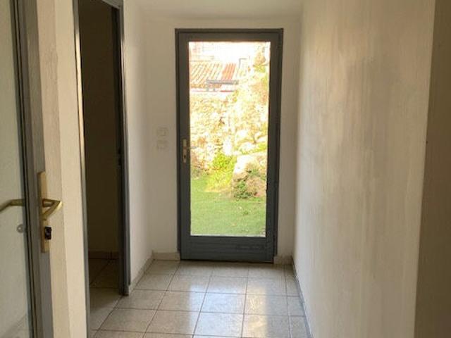 Appartement 3 pièces, 43 m² à louer à Peyrolles en Provence 13860