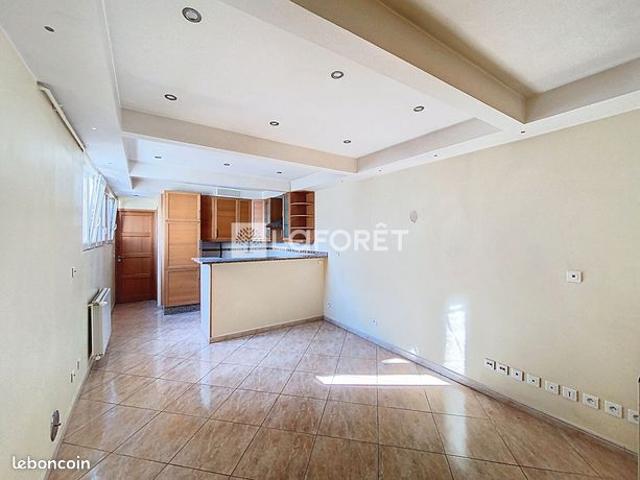 Appartement 3 pièces 43 m²