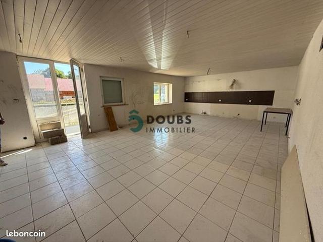 Appartement 3 pièces 400 m²
