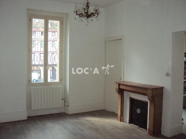 Appartement 3 pièces, 40 m² à louer à Dijon 21000