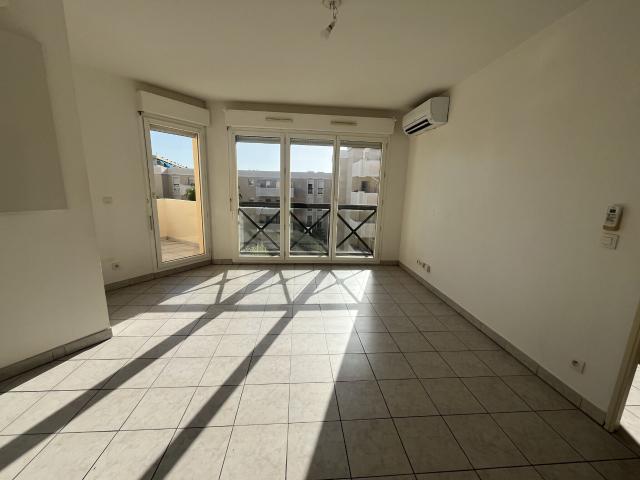 Appartement 3 pièces, 40 m² à louer à Hyères 83400