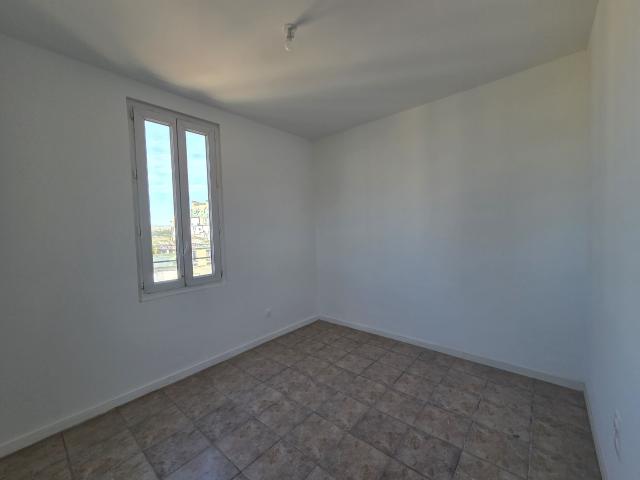 Appartement 3 pièces, 42 m² à louer à Marseille 3 13003