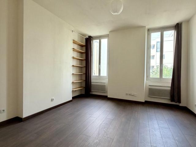 Appartement 3 pièces, 42 m² à louer à Marseille 3 13003