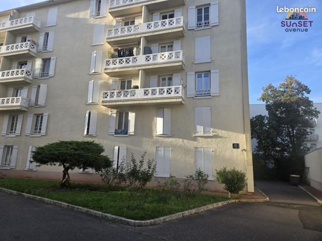 Appartement 3 pièces 42 m²