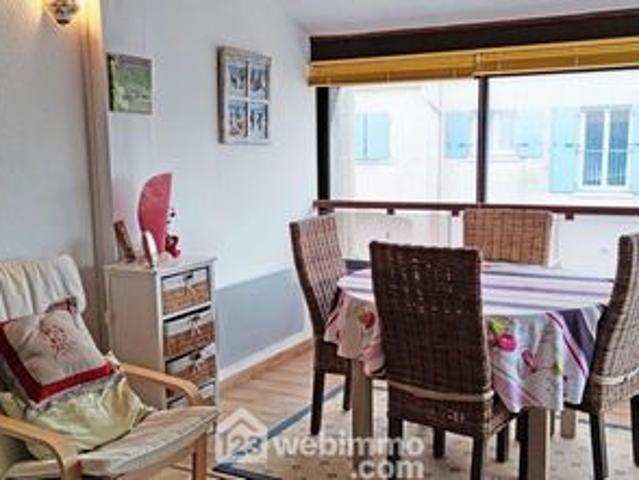 Appartement 3 Pieces 47 m2 stes maries de la mer