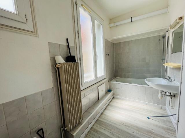 Appartement 3 pièces, 47 m² à louer à Clermont Ferrand 63000