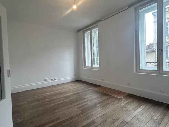 Appartement 3 pièces, 47 m² à louer à Nancy 54000