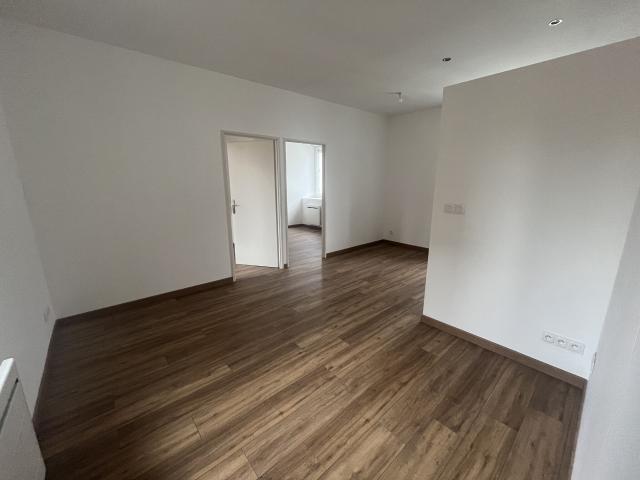 Appartement 3 pièces, 47 m² à louer à Nîmes 30000