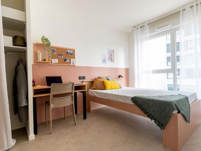 Appartement 3 pièces, 47 m² à louer à Pontoise 95000