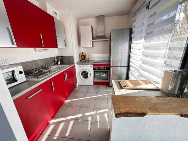 Appartement 3 pièces 44400 Rezé Pont Rousseau Centre Réf: 12434