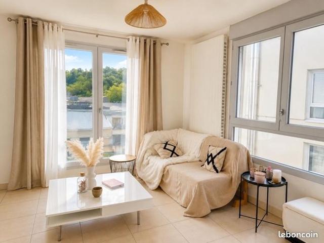 Appartement 3 pièces 44 m²