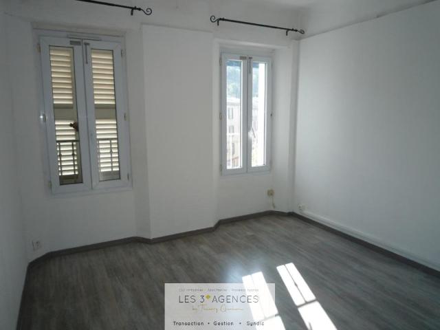 Appartement 3 pièces 44 m²