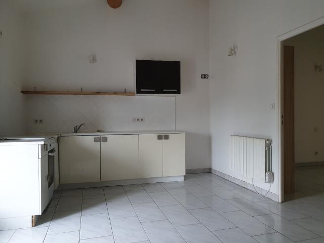 Appartement 3 pièces, 45 m² à louer à Aujargues 30250