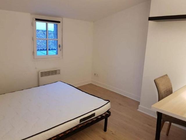 Appartement 3 pièces, 45 m² à louer à Bordeaux 33000