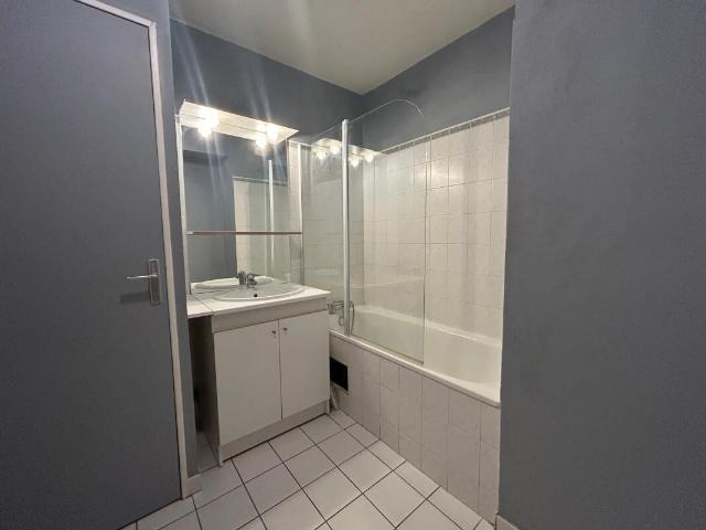 Appartement 3 pièces, 45 m² à louer à Lyon 3 69003