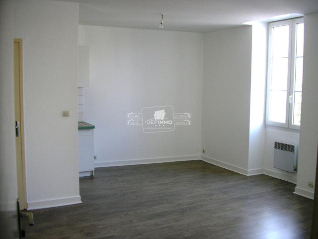 Appartement 3 pièces, 45 m² à louer à Nozay 44170