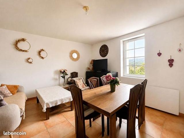 Appartement 3 pièces 45 m²
