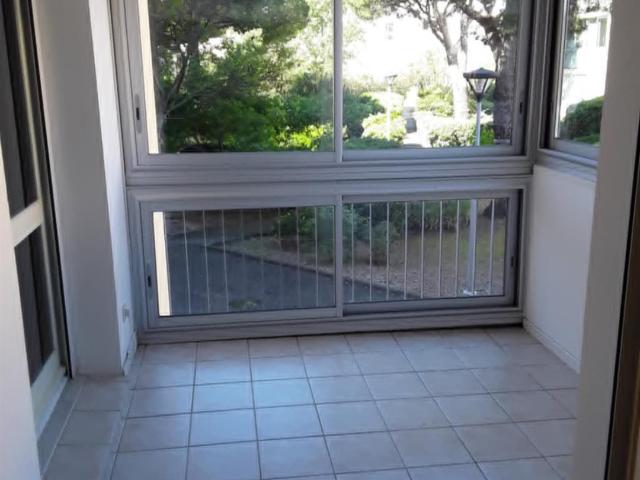Appartement 3 Pieces 46 m2 Avec Loggia Et Parking 30240 Le G. 46m² Le Grau du Roi