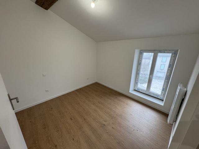 Appartement 3 pièces, 46 m² à louer à Réalmont 81120