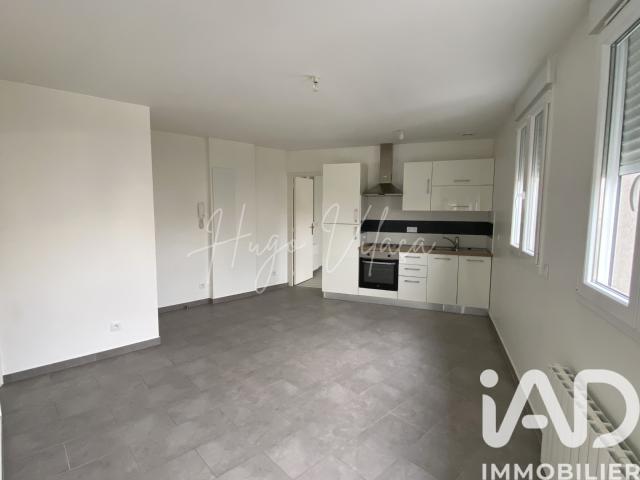 Appartement 3 pièces, 48 m² à louer à Villeneuve le Roi 94290