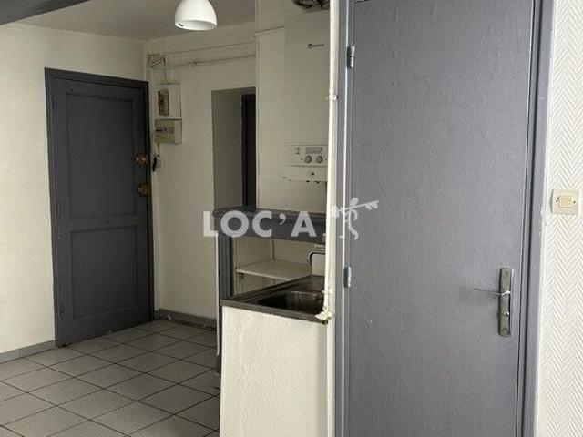 Appartement 3 pièces, 48 m² à louer à Lyon 1 69001