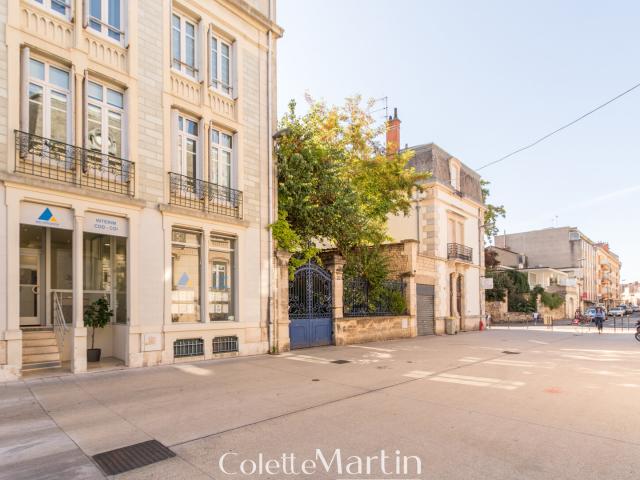 Appartement 3 pièces 138 m²