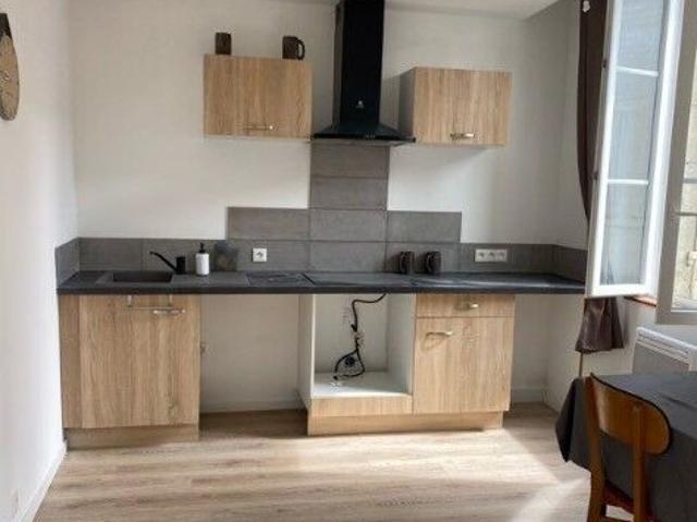 Appartement 3 pièces, 49 m² à louer à Cadillac sur Garonne 33410