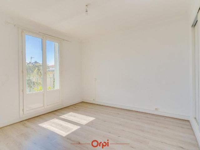 Appartement 3 pièces, 49 m² à louer à Marseille 13 13013